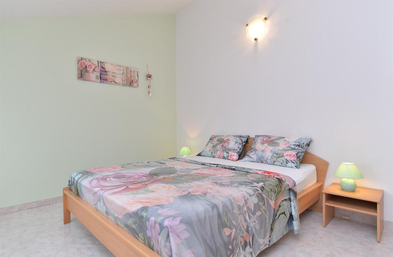 Apartments Mira 1293 ฟาชานา ภายนอก รูปภาพ
